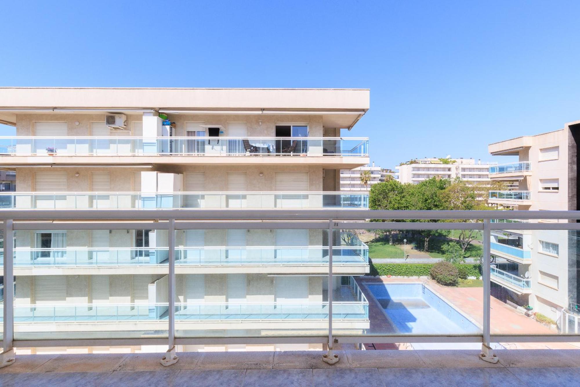 Rentalmar Aventura Salou Exterior foto