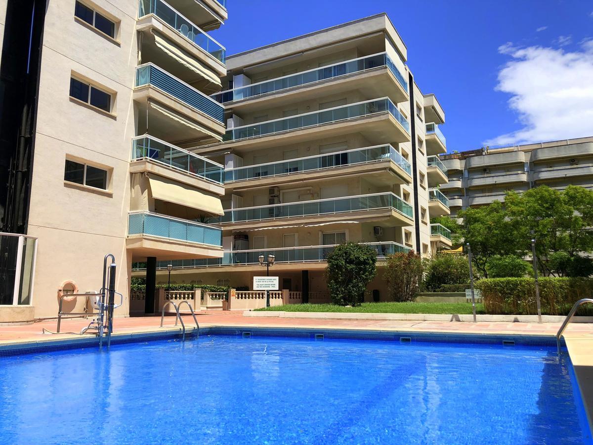 Rentalmar Aventura Salou Exterior foto